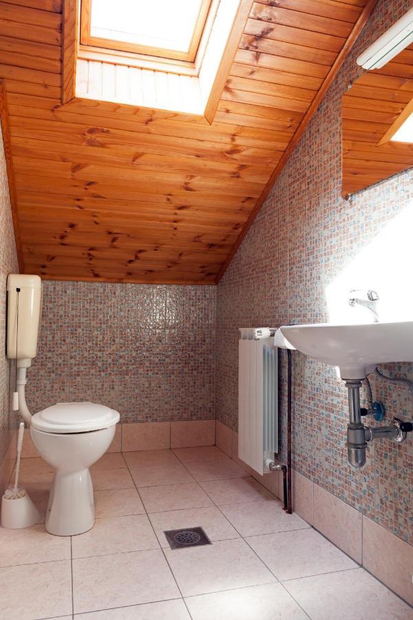 Guesthouse Zafran Smoljanac Luaran gambar