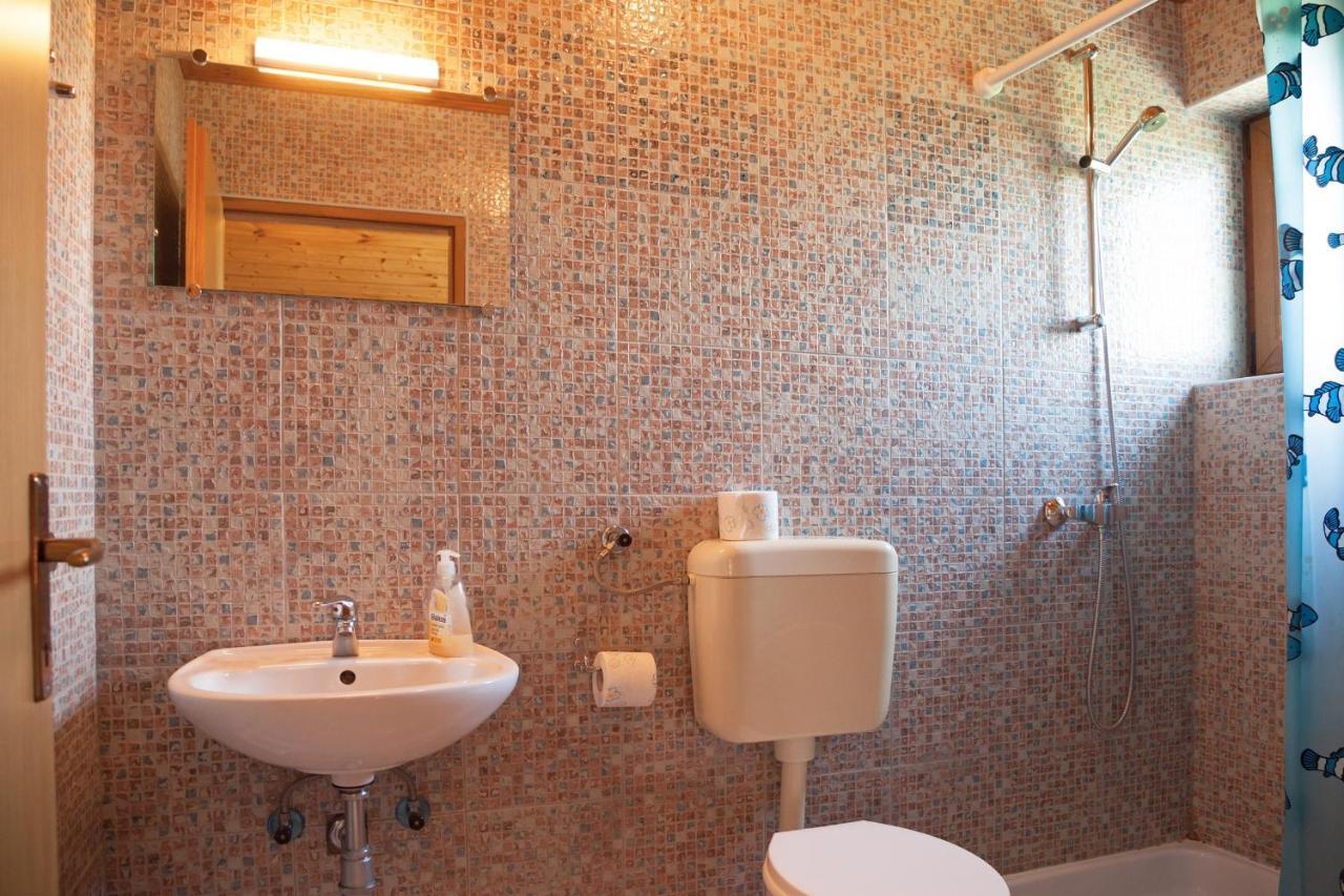 Guesthouse Zafran Smoljanac Luaran gambar